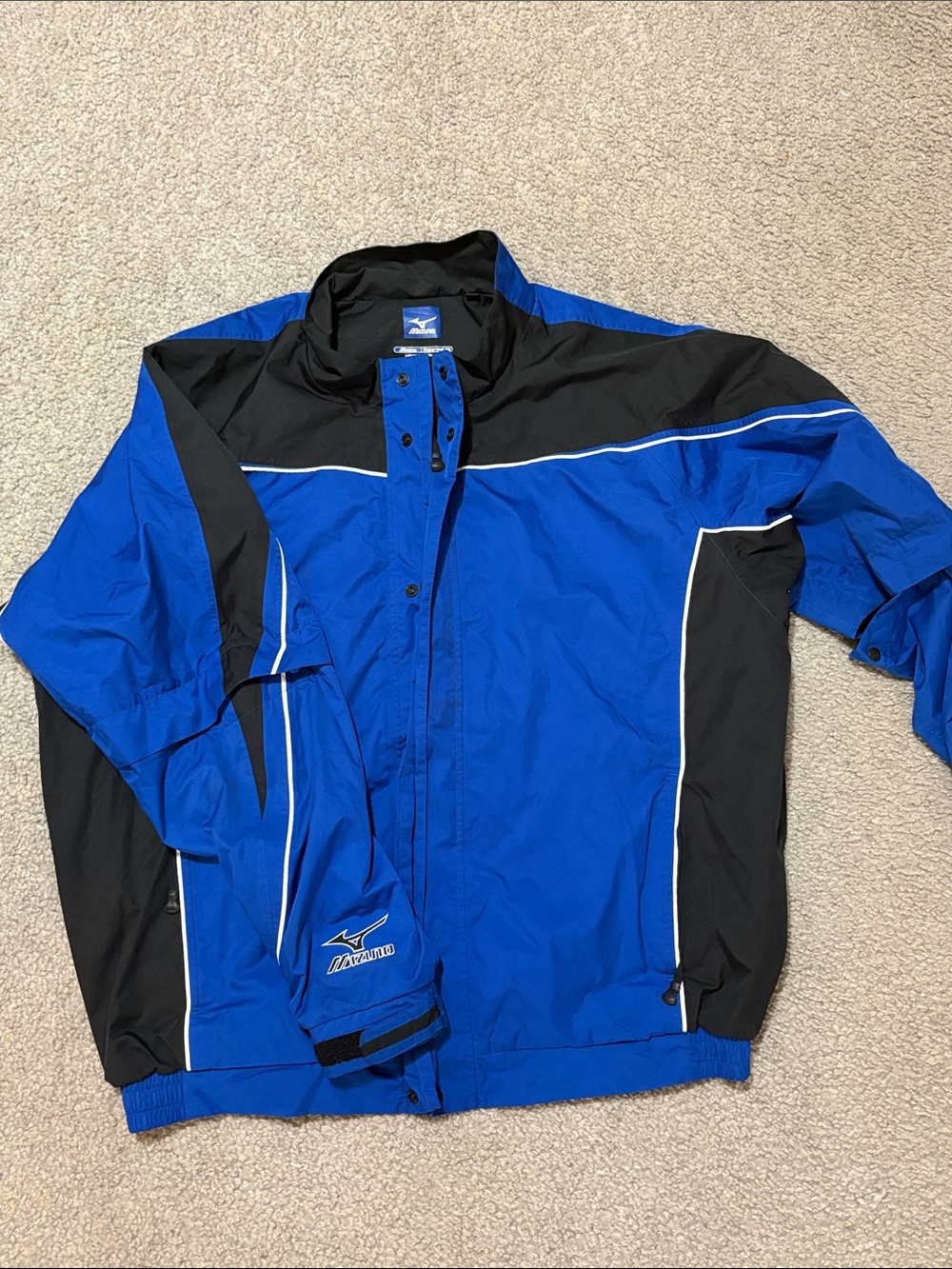 Mizuno Royal Blue and Black Men's Windbreaker Jacket size XL